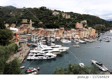 リゾート地ポルトフィーノ　イタリアン・リヴィエラ　イタリア　ヨーロッパ 117284829
