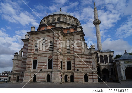 トルコ イスタンブールのラーレリモスク 117286376