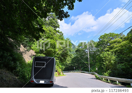 夏のキャンピングカー旅行　強清水の滝（群馬県・沼田市） 117286493