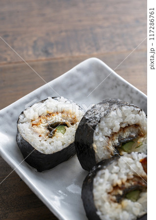ウナギ蒲焼太巻き寿司 117286761