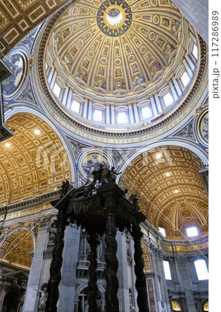バチカン市国、サン・ピエトロ大聖堂 バチカン市国、サン・ピエトロ大聖堂 117286989