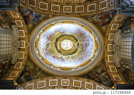 バチカン市国、サン・ピエトロ大聖堂 117286998