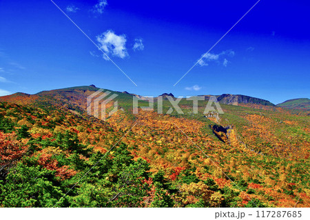秋の安達太良山（福島県・二本松市） 117287685