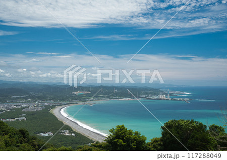 西山から煙樹ヶ浜を望む　【和歌山県日高郡美浜町】 117288049