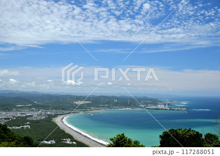 西山から煙樹ヶ浜を望む　【和歌山県日高郡美浜町】 117288051