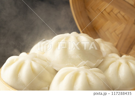 肉まん　せいろで蒸した肉まん 117288435