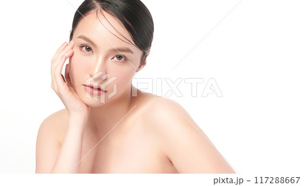 Beautiful young asian woman with clean fresh skin on white background, Face care, Facial treatment, Cosmetology, beauty and spa, Asian women portrait. 117288667