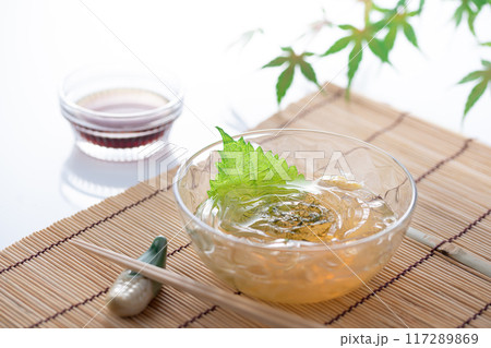 夏の味覚 ところ天 (白背景) 夏の味覚 ところ天 (白背景) 117289869