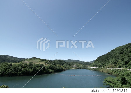 鳥取　四季の散歩　夏　殿ダム 117291811