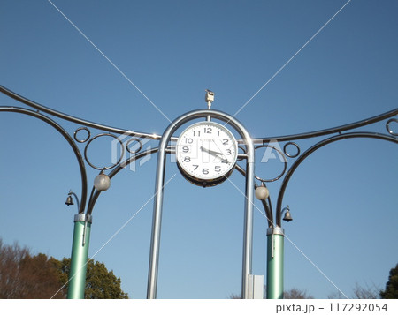 公園の時計3時20分 公園の時計3時20分 117292054