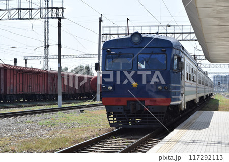 ウズベキスタン・タシュケントの近郊電車(エレクトリーチカ) ウズベキスタン・タシュケントの近郊電車(エレクトリーチカ) 117292113