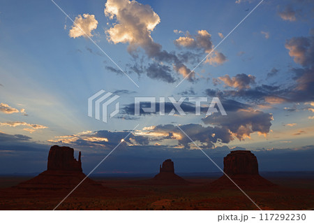 アメリカ　モニュメント・バレー 001 117292230