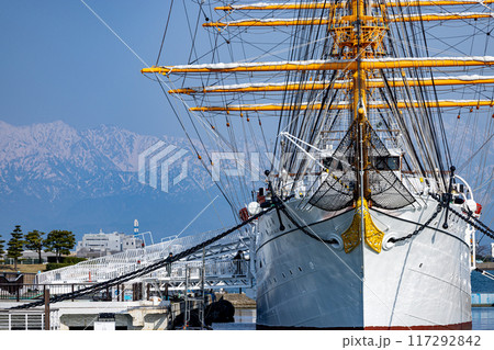 海王丸パークと新湊大橋 117292842
