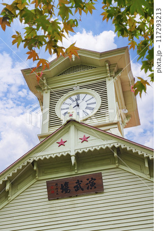 北海道観光のシンボル 札幌市時計台 北海道観光のシンボル 札幌市時計台 117293213