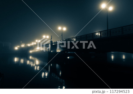 【北海道_釧路_弊舞橋】釧路の夜・霧のヌサマイ橋 【北海道_釧路_弊舞橋】釧路の夜・霧のヌサマイ橋 117294523