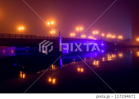 【北海道_釧路_弊舞橋】釧路の夜・霧のヌサマイ橋 117294671