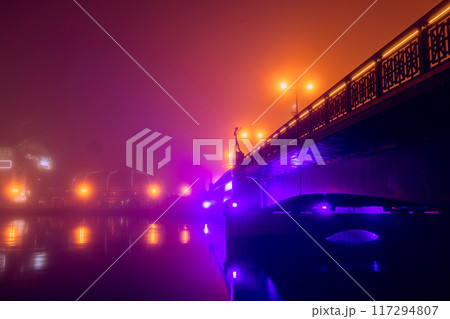 【北海道_釧路_弊舞橋】釧路の夜・霧のヌサマイ橋 【北海道_釧路_弊舞橋】釧路の夜・霧のヌサマイ橋 117294807