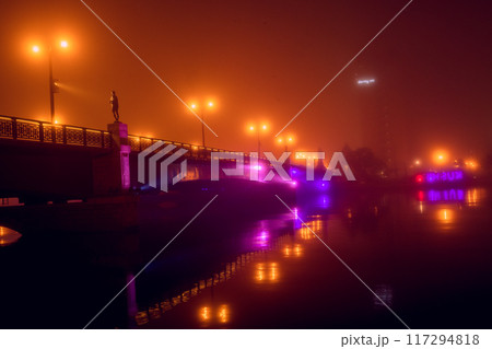 【北海道_釧路_弊舞橋】釧路の夜・霧のヌサマイ橋 117294818