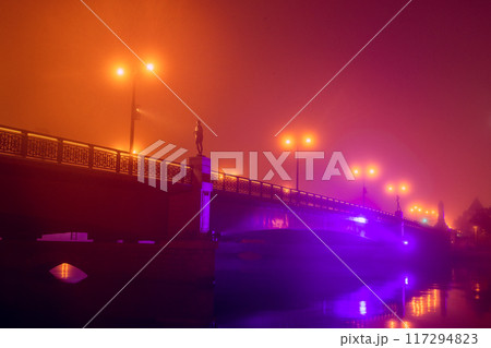 【北海道_釧路_弊舞橋】釧路の夜・霧のヌサマイ橋 【北海道_釧路_弊舞橋】釧路の夜・霧のヌサマイ橋 117294823