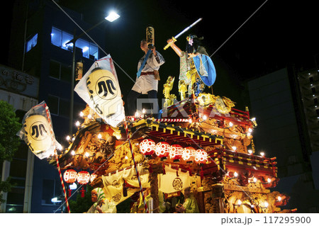 東京都　八王子まつり　山車辻合わせ　下地区・上八日町・山車人形「素盞嗚尊」　山車 117295900