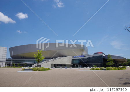 四日市市総合体育館 117297560