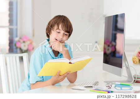 Back to school. Kids in classroom Back to school. Kids in classroom 117298628