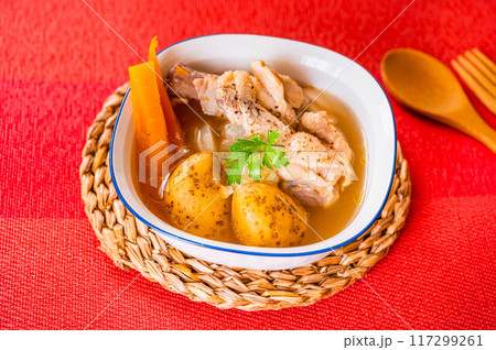 鶏肉ポトフ 117299261