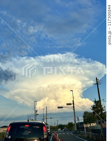 かなとこ雲 117300844