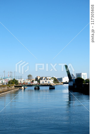 愛知県名古屋市港区_名古屋港跳上橋6_2023年10月 愛知県名古屋市港区_名古屋港跳上橋6_2023年10月 117305608