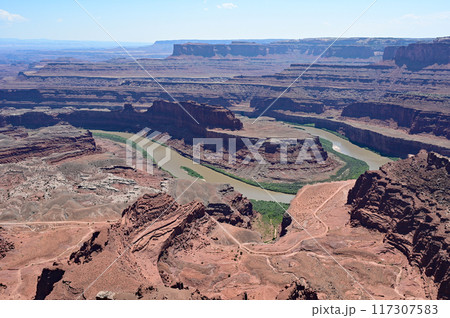 Colorado River and Goose Neck from Dead Horse Point State Park near Moab, Utah. Colorado River and Goose Neck from Dead Horse Point State Park near Moab, Utah. 117307583