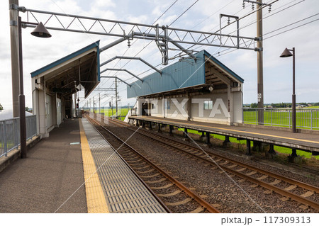 ほくほく線くびき駅ホーム 新潟県上越市 ほくほく線くびき駅ホーム 新潟県上越市 117309313