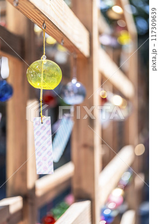 夏の熊野神社(熊野大社) 風鈴の飾り「かなで」 山形県南陽市 夏の熊野神社(熊野大社) 風鈴の飾り「かなで」 山形県南陽市 117309639