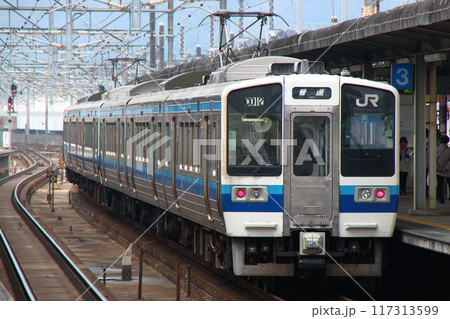 ［JR-W］山陽本線213系電車（6両編成：岡山⇔三原） 117313599