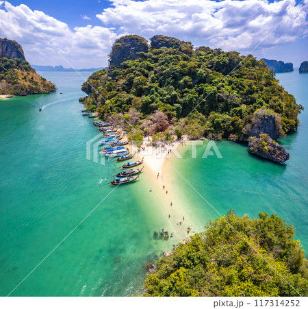 Aerial view of Koh Pakbia or Phak Bia island in Krabi, Thailand 117314252