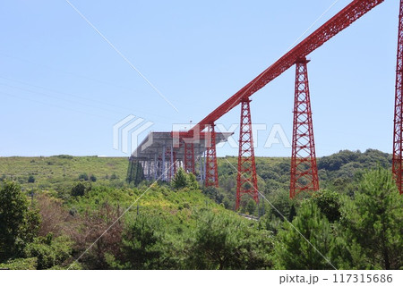 広島空港の進入灯 広島空港の進入灯 117315686