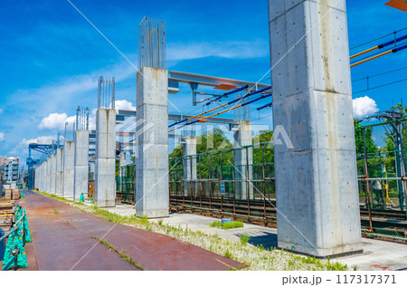 大阪市 阪急京都線 真夏の高架工事 大阪市 阪急京都線 真夏の高架工事 117317371