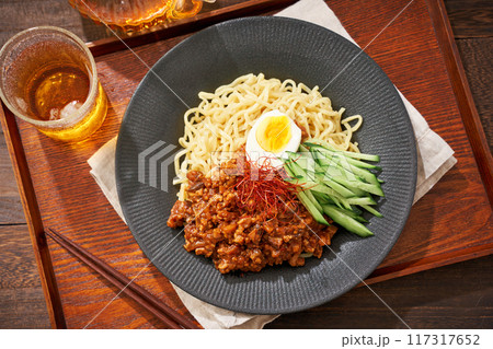 ジャージャー麺 117317652