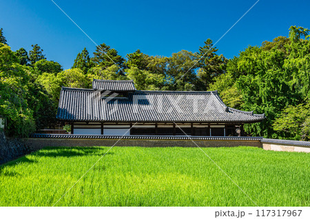 東大寺二月堂裏参道　大湯屋 117317967