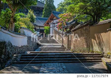東大寺二月堂裏参道 117317974