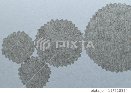 和紙による歯車イメージの背景素材 117318554