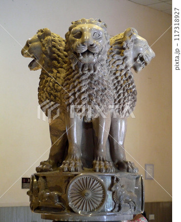 四頭獅子像はBC3世紀に仏教を世界に広めたマウリア王朝アショカ