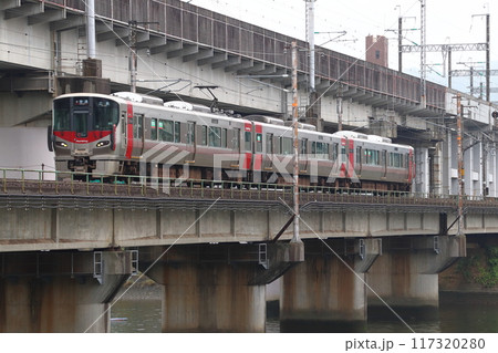 ［JR-R］山陽本線227系電車（三原⇔広島⇔岩国） 117320280