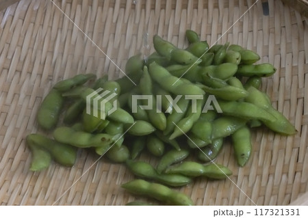 枝豆　茹でこぼす 117321331
