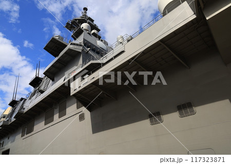 護衛艦かが（改修前） 117323871