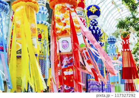 七夕祭り　仙台七夕　七夕 117327292