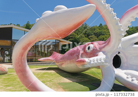 イカの駅つくモールのイカキング | 石川県能登町【6月】 イカの駅つくモールのイカキング | 石川県能登町【6月】 117332738