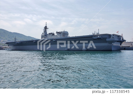 空母化が進む巨大護衛艦 かが 空母化が進む巨大護衛艦 かが 117338545