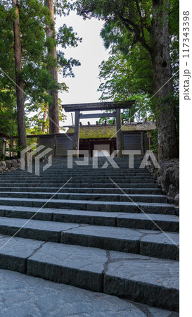 伊勢神宮の皇大神宮 (内宮) 117343398