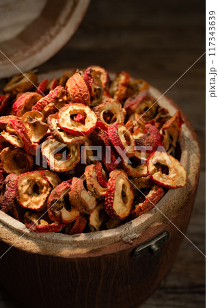 Dried Hawthorn Dried Hawthorn 117343639