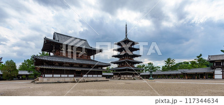 【法隆寺】奈良の法隆寺 五重塔 【法隆寺】奈良の法隆寺 五重塔 117344634